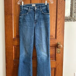 MOTHER Hustler Ankle Flare Jeans in Classic Blue, 25